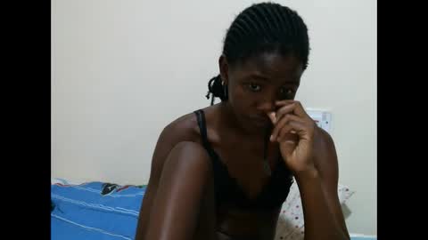 Snapshot of sweet_tattiana chatting on 01/23/25, 10:01 Tatty online show from 01/23/25, 10:01