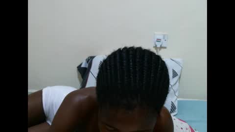 Snapshot of sweet_tattiana chatting on 01/28/25, 08:36 Tatty online show from 01/28/25, 08:36