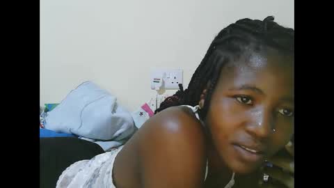 Snapshot of sweet_tattiana chatting on 02/10/25, 07:04 Tatty online show from 02/10/25, 07:04