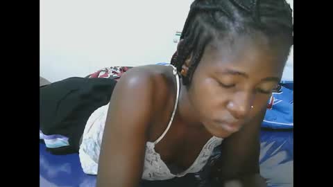 Snapshot of sweet_tattiana chatting on 02/10/25, 01:01 Tatty online show from 02/10/25, 01:01
