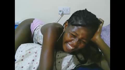 Snapshot of sweet_tattiana chatting on 02/10/25, 06:56 Tatty online show from 02/10/25, 06:56