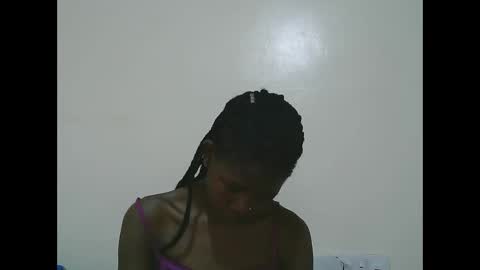 Snapshot of sweet_tattiana chatting on 02/19/25, 08:55 Tatty online show from 02/19/25, 08:55