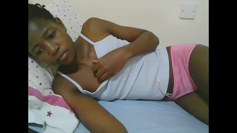 Snapshot of sweet_tattiana chatting on 02/27/25, 08:17 Tatty online show from 02/27/25, 08:17