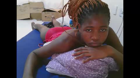 Snapshot of sweet_tattiana chatting on 03/09/25, 08:29 Tatty online show from 03/09/25, 08:29