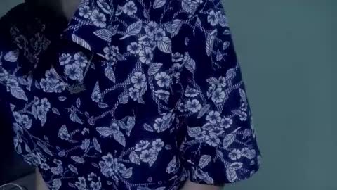 Tippot and Germaine online show from 10/28/25, 04:49