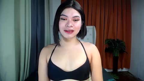 Snapshot of sweet_trexie chatting on 04/05/26, 12:52 sweet_trexie online show from 04/05/26, 12:52