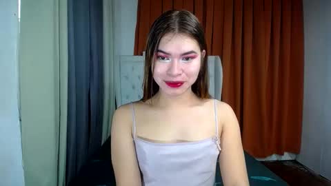 Snapshot of sweet_trexie chatting on 06/03/26, 02:03 sweet_trexie online show from 06/03/26, 02:03