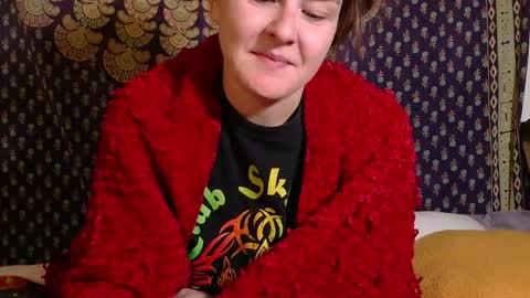 Snapshot of sweet_truffle chatting on 11/07/25, 01:38 Heidi Brenner - Please check bio for schedule FAQ online show from 11/07/25, 01:38