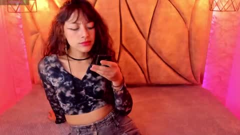 sweet_venus4 online show from 02/22/25, 07:03