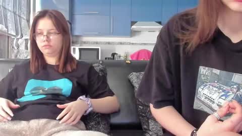 sweet_violetti online show from 02/08/25, 10:07