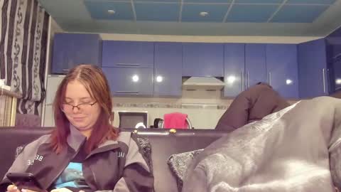 sweet_violetti online show from 02/14/25, 02:44
