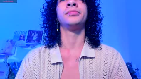 Steven independent model online show from 12/02/24, 01:02