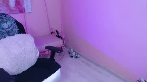 PVT 12TK  06AM - 9PM COLOMBIA online show from 05/27/26, 02:03