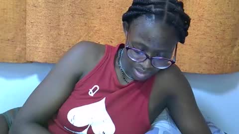 Snapshot of sweet_zarah chatting on 04/04/26, 04:48 sweet_zarah online show from 04/04/26, 04:48