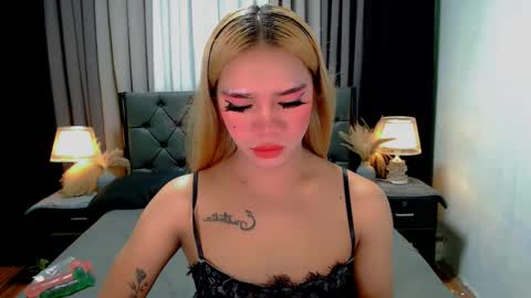 bea takashi  online show from 05/11/26, 09:48