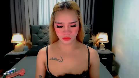 bea takashi  online show from 05/21/26, 09:38