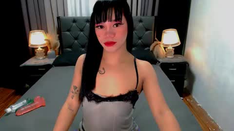 bea takashi  online show from 06/27/26, 09:36
