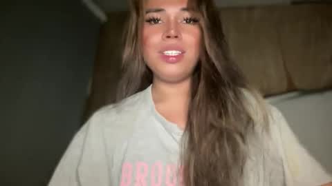 Snapshot of sweetalexa19 chatting on 09/29/25, 07:30 alexa your one and only queen online show from 09/29/25, 07:30