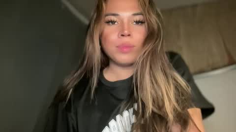 Snapshot of sweetalexa19 chatting on 10/08/25, 07:11 alexa your one and only queen online show from 10/08/25, 07:11