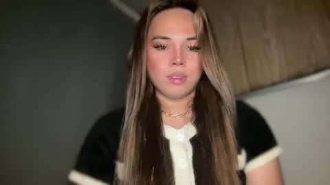 Snapshot of sweetalexa19 chatting on 10/11/25, 09:19 alexa your one and only queen online show from 10/11/25, 09:19