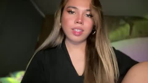 Snapshot of sweetalexa19 chatting on 10/25/25, 09:06 alexa your one and only queen online show from 10/25/25, 09:06