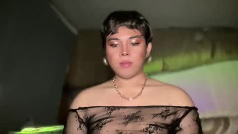 Snapshot of sweetalexa19 chatting on 10/29/25, 07:37 alexa your one and only queen online show from 10/29/25, 07:37