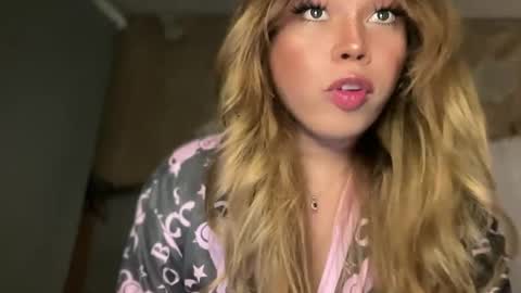 alexa your one and only queen online show from 07/01/26, 10:39
