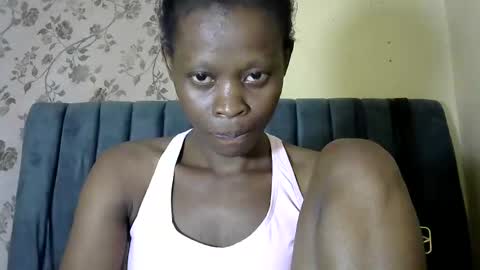 LIANAH online show from 11/04/25, 07:02