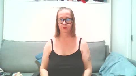 sweetandnaughty123 online show from 02/03/26, 03:26
