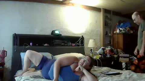 DJ  M 489 Babygirl  F 37 online show from 07/18/26, 02:27