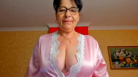 Viorica online show from 06/15/26, 04:04