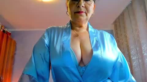 Viorica online show from 07/20/26, 03:43