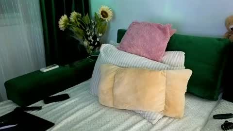 Ania online show from 06/22/26, 08:17