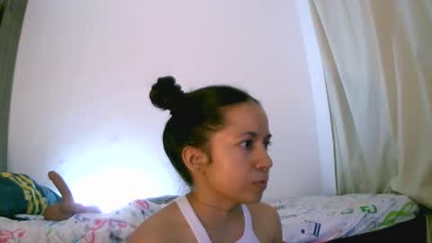 sweetapril_1991 online show from 10/23/25, 10:30