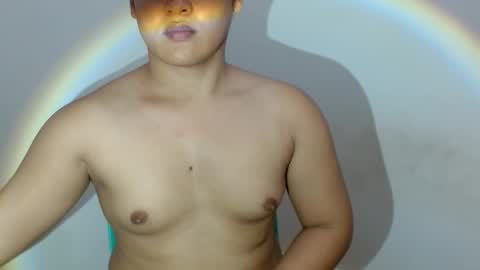 Snapshot of sweetasiangay chatting on 11/01/25, 06:43 sweetasiangay online show from 11/01/25, 06:43