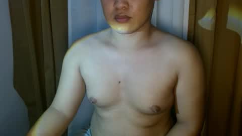 Snapshot of sweetasiangay chatting on 11/04/25, 10:14 sweetasiangay online show from 11/04/25, 10:14