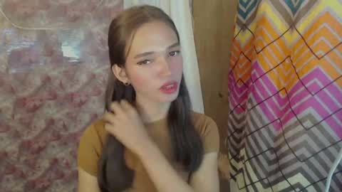 Snapshot of sweetasiankristine chatting on 06/16/26, 03:36 CHRISTINE online show from 06/16/26, 03:36