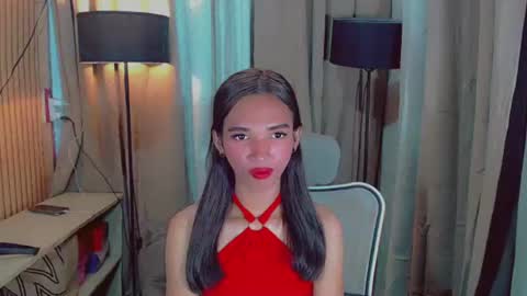 Snapshot of sweetasiankristine chatting on 06/18/26, 01:50 CHRISTINE online show from 06/18/26, 01:50