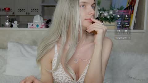 sweetbabyxx2021 online show from 12/15/24, 04:29