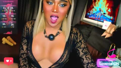 Snapshot of sweetbella69xoxo chatting on 06/01/26, 06:20 BELLA online show from 06/01/26, 06:20