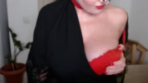 Diana online show from 03/12/25, 12:53