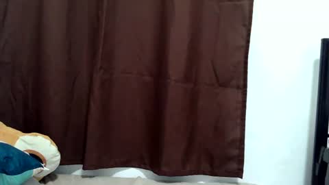 sweetbianca25 online show from 08/04/26, 10:07