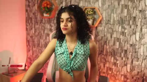 Salom independent model online show from 03/05/26, 08:27