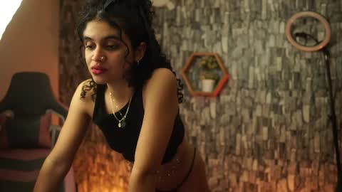 Salom independent model online show from 06/11/26, 03:59