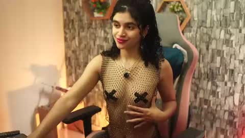 Salom independent model online show from 07/05/26, 07:32