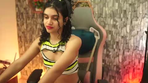 Salom independent model online show from 07/16/26, 08:26