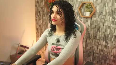 Salom independent model online show from 07/17/26, 08:03