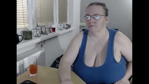 Sweetboobs85h online show from 01/17/25, 07:27