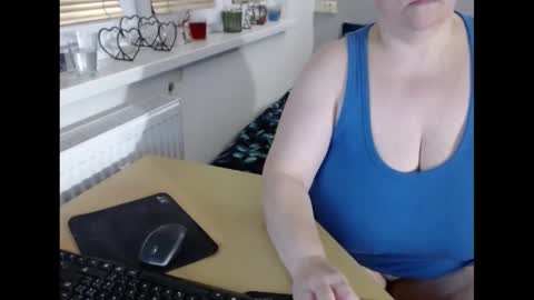Sweetboobs85h online show from 01/29/25, 04:41