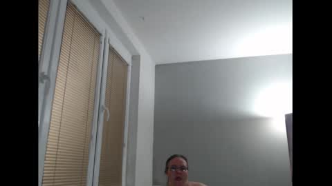 Snapshot of sweetboobs85h chatting on 10/14/25, 07:47 Sweetboobs85h online show from 10/14/25, 07:47